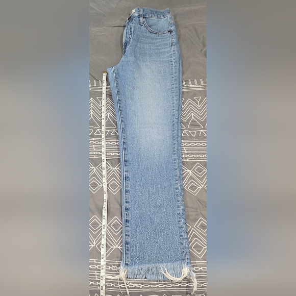 Madewell The Perfect Vintage Straight Leg Jean Size 26 - Picture 3 of 8